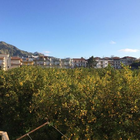 Al Chiaro Di Luna Taormina Exteriör bild