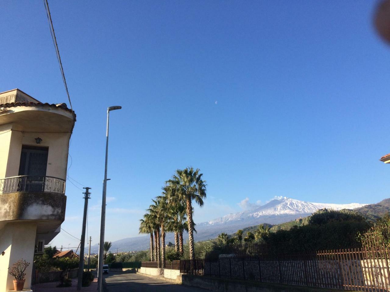 Al Chiaro Di Luna Taormina Exteriör bild