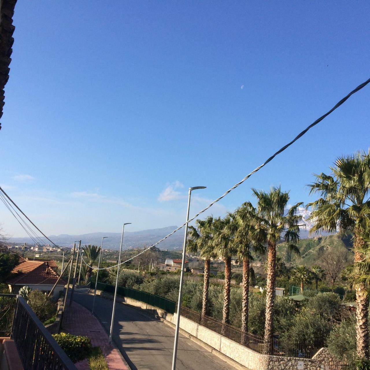 Al Chiaro Di Luna Taormina Exteriör bild